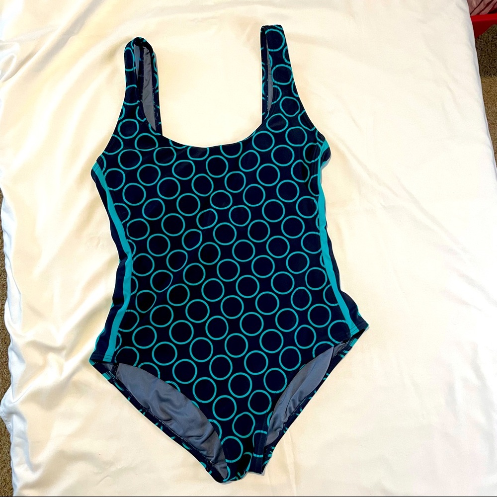 DKNY Swimsuit Bathing Suit circle pattern. Lined. Size 12. Like New.